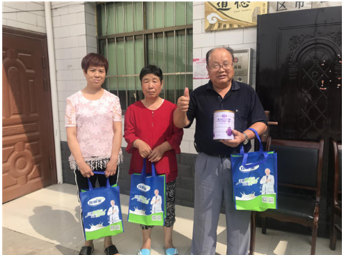 送品质奶粉、办技能培训!欢恩宝渭滨街道公益行赢各方